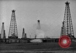 Standbild Bustenari Ölfeld Rumänien, 1926, aus Sekunde 24 historischem Filmmaterial Videoclip 65675050505