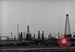 Standbild Bustenari Ölfeld Rumänien, 1926, aus Sekunde 52 historischem Filmmaterial Videoclip 65675050505