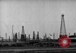 Standbild Bustenari Ölfeld Rumänien, 1926, aus Sekunde 53 historischem Filmmaterial Videoclip 65675050505