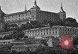 Image ville murs et des portes Tolède Espagne, 1926, de la seconde 49 séquences d'archives historiques vidéo 65675050507
