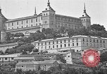 Image ville murs et des portes Tolède Espagne, 1926, de la seconde 51 séquences d'archives historiques vidéo 65675050507