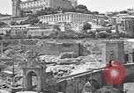 Image ville murs et des portes Tolède Espagne, 1926, de la seconde 62 séquences d'archives historiques vidéo 65675050507