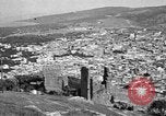 Image Medjillah champs pétrolifères Tliouanet Algérie, 1926, de la seconde 10 séquences d'archives historiques vidéo 65675050511