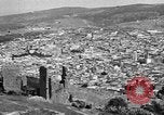 Image Medjillah champs pétrolifères Tliouanet Algérie, 1926, de la seconde 13 séquences d'archives historiques vidéo 65675050511