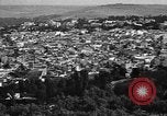 Image Medjillah champs pétrolifères Tliouanet Algérie, 1926, de la seconde 30 séquences d'archives historiques vidéo 65675050511