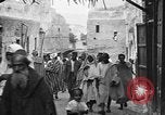 Image Medjillah champs pétrolifères Tliouanet Algérie, 1926, de la seconde 43 séquences d'archives historiques vidéo 65675050511