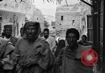 Image Medjillah champs pétrolifères Tliouanet Algérie, 1926, de la seconde 48 séquences d'archives historiques vidéo 65675050511