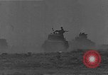Standbild British 8th Army Tanks Nordafrika, 1942, aus Sekunde 4 historischem Filmmaterial Videoclip 65675050513
