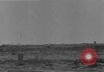 Standbild British 8th Army Tanks Nordafrika, 1942, aus Sekunde 43 historischem Filmmaterial Videoclip 65675050513