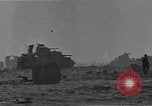 Standbild British 8th Army Tanks Nordafrika, 1942, aus Sekunde 47 historischem Filmmaterial Videoclip 65675050513