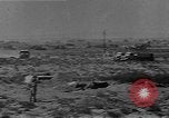 Standbild britischen Lkw Nordafrika, 1941, aus Sekunde 23 historischem Filmmaterial Videoclip 65675050514