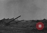 Standbild getarnt Geschützen Nordafrika, 1941, aus Sekunde 6 historischem Filmmaterial Videoclip 65675050515