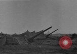 Standbild getarnt Geschützen Nordafrika, 1941, aus Sekunde 17 historischem Filmmaterial Videoclip 65675050515