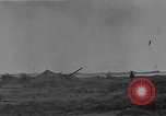 Standbild getarnt Geschützen Nordafrika, 1941, aus Sekunde 38 historischem Filmmaterial Videoclip 65675050515