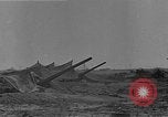 Standbild getarnt Geschützen Nordafrika, 1941, aus Sekunde 50 historischem Filmmaterial Videoclip 65675050515