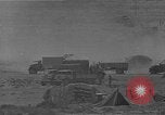 Image camions britanniques en Afrique du Nord, 1941, de la seconde 13 séquences d'archives historiques vidéo 65675050516