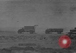 Image camions britanniques en Afrique du Nord, 1941, de la seconde 18 séquences d'archives historiques vidéo 65675050516