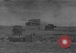 Image camions britanniques en Afrique du Nord, 1941, de la seconde 40 séquences d'archives historiques vidéo 65675050516
