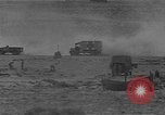 Image camions britanniques en Afrique du Nord, 1941, de la seconde 42 séquences d'archives historiques vidéo 65675050516