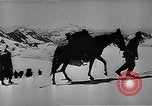 Standbild German Mountain troopers in Betrieb im Schnee während Zweiten Weltkrieg Kaukasus, 1943, aus Sekunde 10 historischem Filmmaterial Videoclip 65675050523