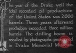 Standbild Bohren von Öl United States USA, 1923, aus Sekunde 20 historischem Filmmaterial Videoclip 65675050524
