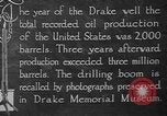 Standbild Bohren von Öl United States USA, 1923, aus Sekunde 23 historischem Filmmaterial Videoclip 65675050524