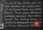 Standbild Bohren von Öl United States USA, 1923, aus Sekunde 30 historischem Filmmaterial Videoclip 65675050524
