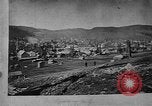 Standbild Bohren von Öl United States USA, 1923, aus Sekunde 34 historischem Filmmaterial Videoclip 65675050524