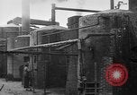 Standbild Bohren von Öl United States USA, 1923, aus Sekunde 62 historischem Filmmaterial Videoclip 65675050524