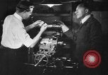 Immagine di Acciaio lucido United States USA, 1923, secondo 37 filmato di repertorio 65675050527