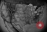 Immagine di La produzione di olio United States USA, 1923, secondo 53 filmato di repertorio 65675050528