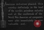 Standbild relative Ölförderung United States USA, 1923, aus Sekunde 16 historischem Filmmaterial Videoclip 65675050533