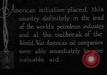 Standbild relative Ölförderung United States USA, 1923, aus Sekunde 26 historischem Filmmaterial Videoclip 65675050533
