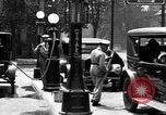 Standbild Service station United States USA, 1923, aus Sekunde 55 historischem Filmmaterial Videoclip 65675050538
