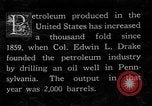 Standbild Bohren von Öl United States USA, 1923, aus Sekunde 18 historischem Filmmaterial Videoclip 65675050546
