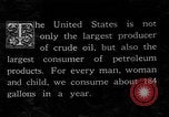 Standbild Bohren von Öl United States USA, 1923, aus Sekunde 32 historischem Filmmaterial Videoclip 65675050546