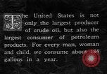 Standbild Bohren von Öl United States USA, 1923, aus Sekunde 42 historischem Filmmaterial Videoclip 65675050546