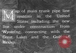 Standbild Öl Pumpstation United States USA, 1923, aus Sekunde 58 historischem Filmmaterial Videoclip 65675050551