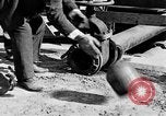 Standbild Reinigung von öl Rohrleitungen United States USA, 1923, aus Sekunde 40 historischem Filmmaterial Videoclip 65675050552