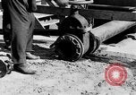 Standbild Reinigung von öl Rohrleitungen United States USA, 1923, aus Sekunde 41 historischem Filmmaterial Videoclip 65675050552