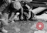 Standbild Reinigung von öl Rohrleitungen United States USA, 1923, aus Sekunde 51 historischem Filmmaterial Videoclip 65675050552