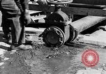 Standbild Reinigung von öl Rohrleitungen United States USA, 1923, aus Sekunde 52 historischem Filmmaterial Videoclip 65675050552