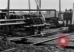 Standbild temporäre Öl Rohrleitungen United States USA, 1923, aus Sekunde 34 historischem Filmmaterial Videoclip 65675050554