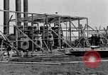 Standbild temporäre Öl Rohrleitungen United States USA, 1923, aus Sekunde 45 historischem Filmmaterial Videoclip 65675050554