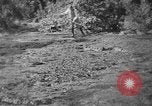 Standbild Stufen in die Ölförderung Mexiko, 1926, aus Sekunde 24 historischem Filmmaterial Videoclip 65675050556