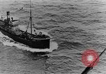 Standbild britischen Flotte im Englischen Kanal, 1918, aus Sekunde 21 historischem Filmmaterial Videoclip 65675050557