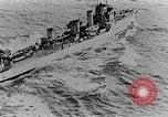 Standbild britischen Flotte im Englischen Kanal, 1918, aus Sekunde 34 historischem Filmmaterial Videoclip 65675050557