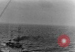Standbild britischen Flotte im Englischen Kanal, 1918, aus Sekunde 57 historischem Filmmaterial Videoclip 65675050557