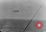 Standbild britischen Flotte im Englischen Kanal, 1918, aus Sekunde 61 historischem Filmmaterial Videoclip 65675050557