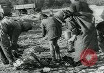 Standbild Rekonstruktionsprobleme im Nachkriegs-Europa Europa, 1946, aus Sekunde 48 historischem Filmmaterial Videoclip 65675050559